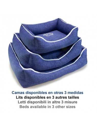Cama cuadrada estrellas negras 70x55x19 cm.